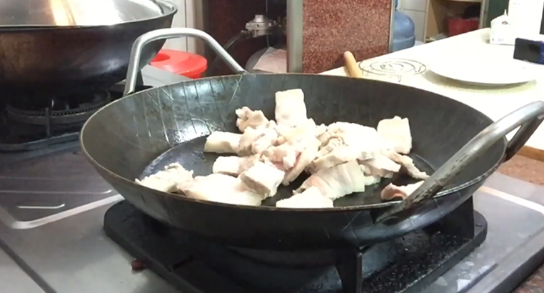 回锅肉怎么做 回锅肉最简单的做法