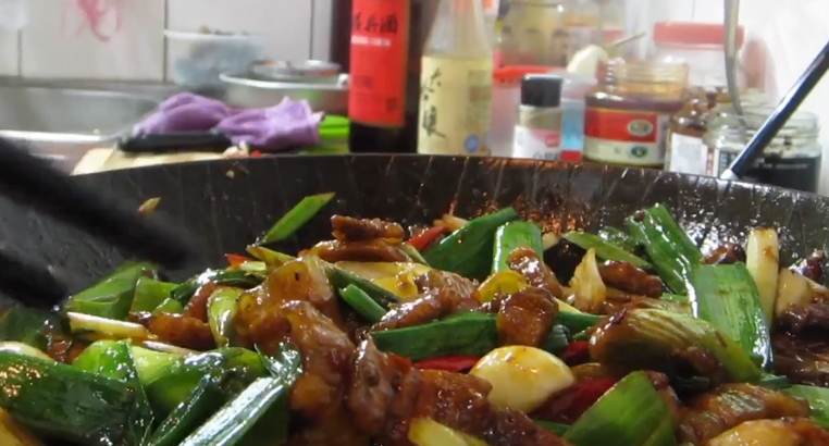 回锅肉怎么做 回锅肉最简单的做法