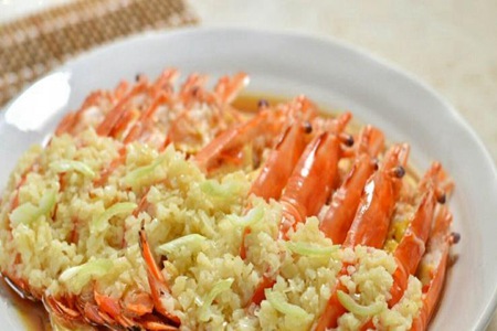 蒜蓉虾的做法，简单的蒜蓉虾家常做法