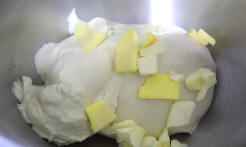 吐司面包的做法 加入酸奶面包更柔软香甜！